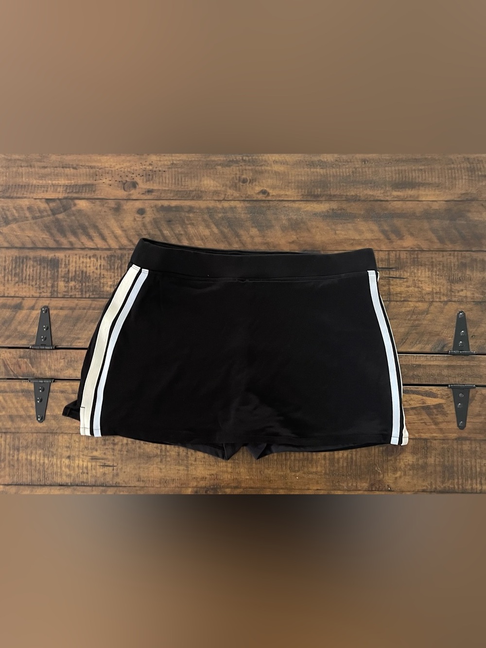 VS PINK Black Athletic Skort White and Light Blue Side Stripe Size Large